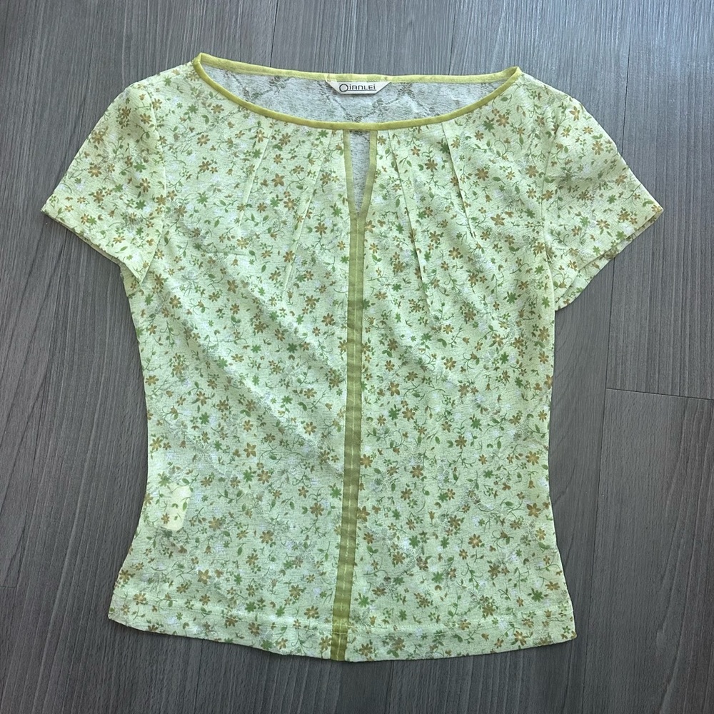 Small Vintage sheer floral boat neck t shirt mesh short sleeve green 90s Y2K